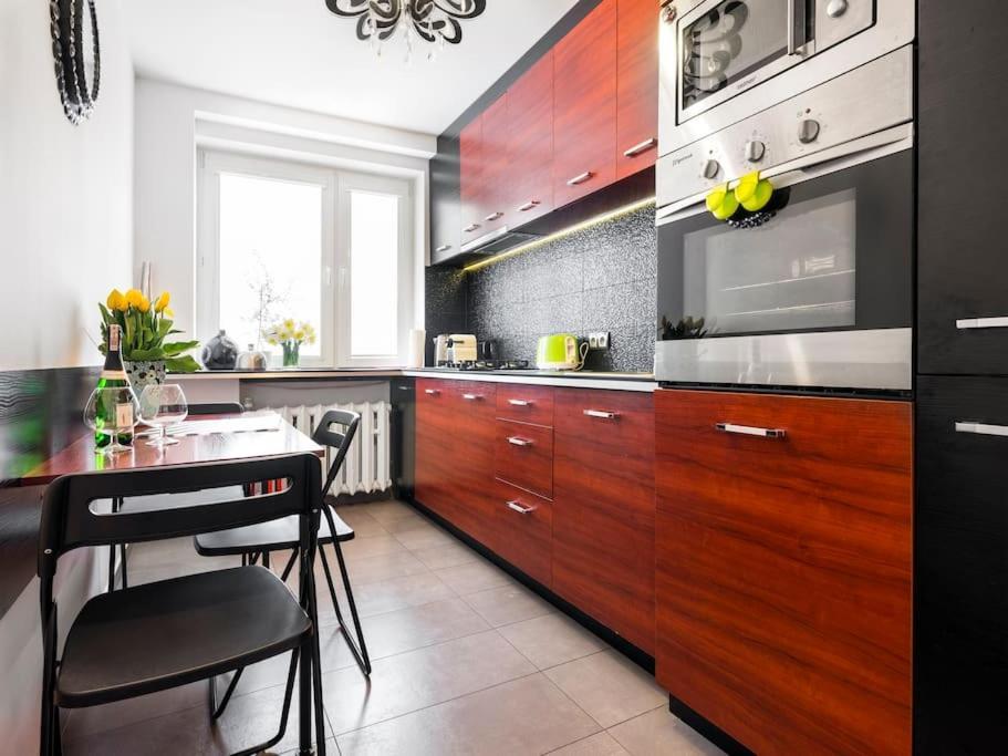 Apartament Kolorowy كراكوفيا المظهر الخارجي الصورة