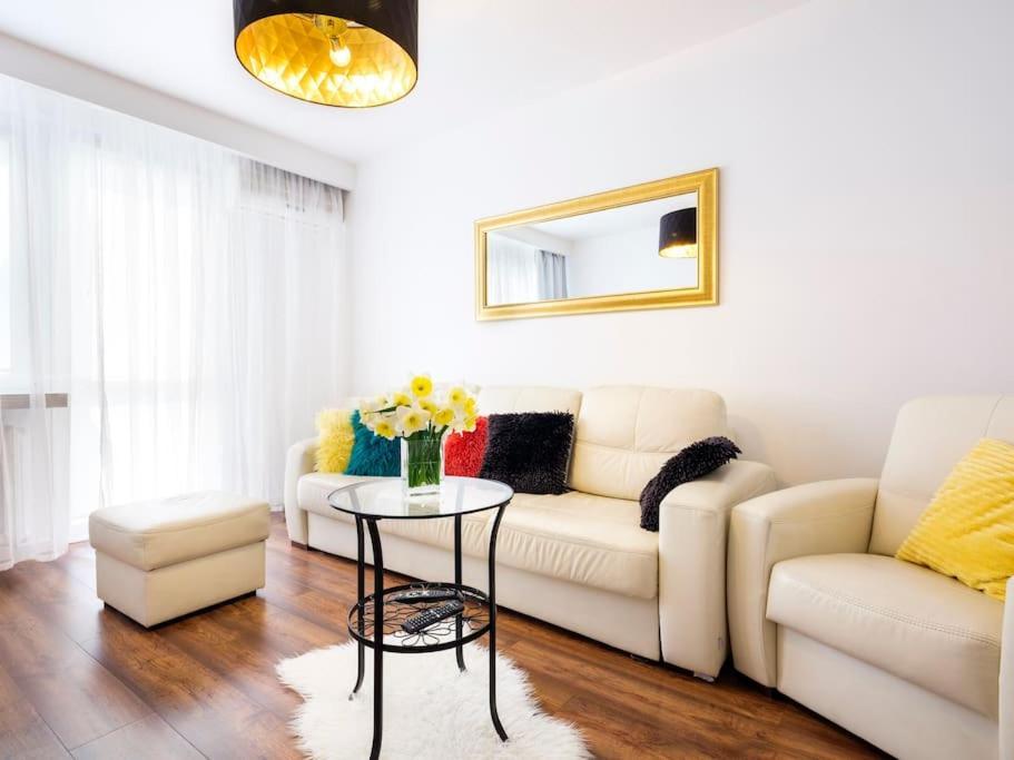 Apartament Kolorowy كراكوفيا المظهر الخارجي الصورة